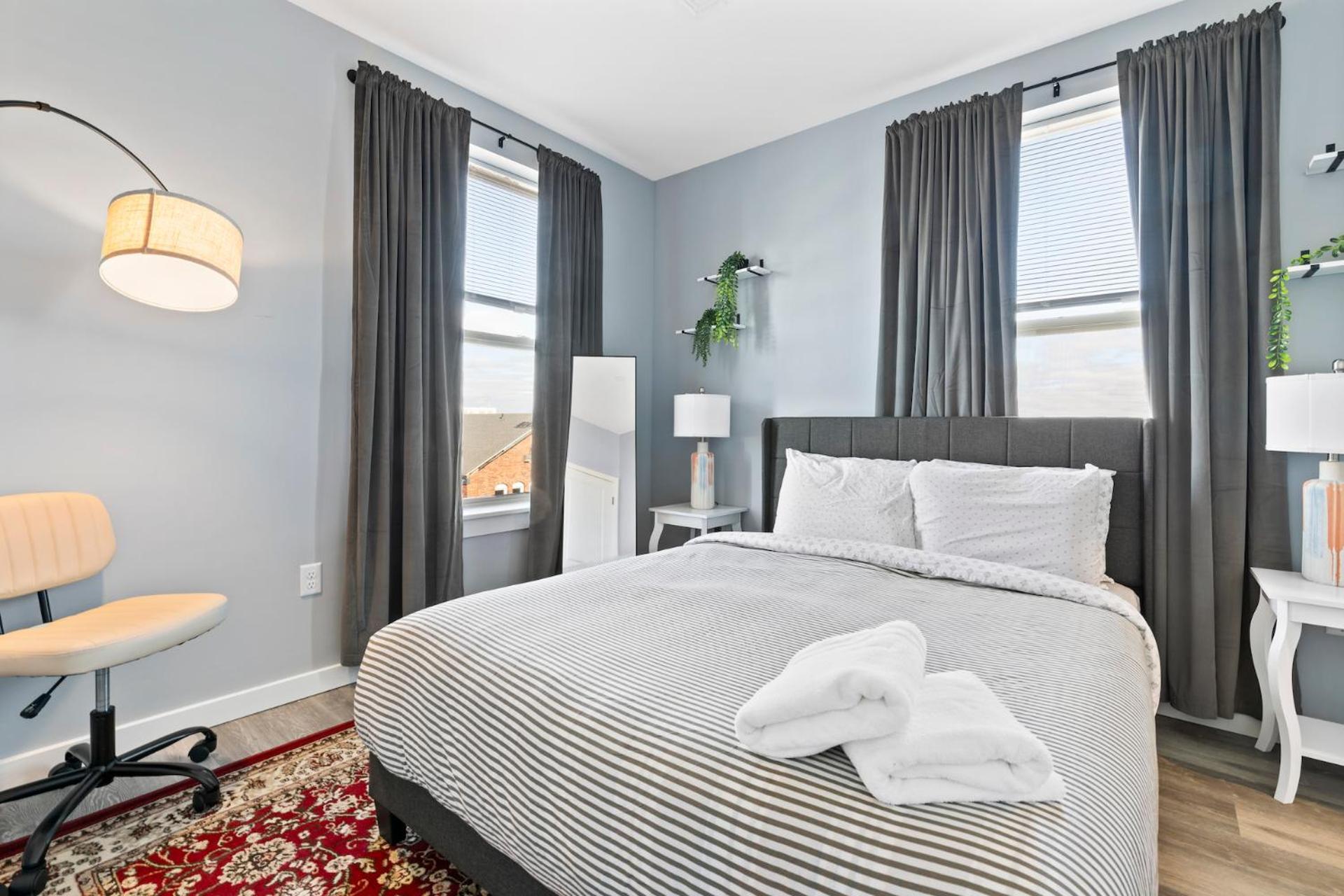 Furnished Apartments Near Encore Everett Phòng bức ảnh